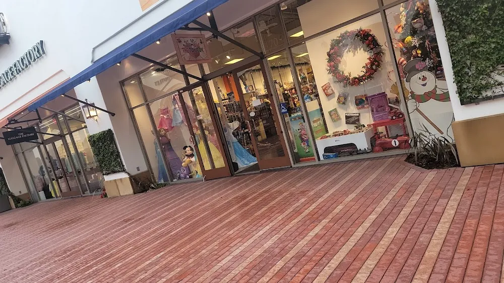 The Outlets at San Clemente