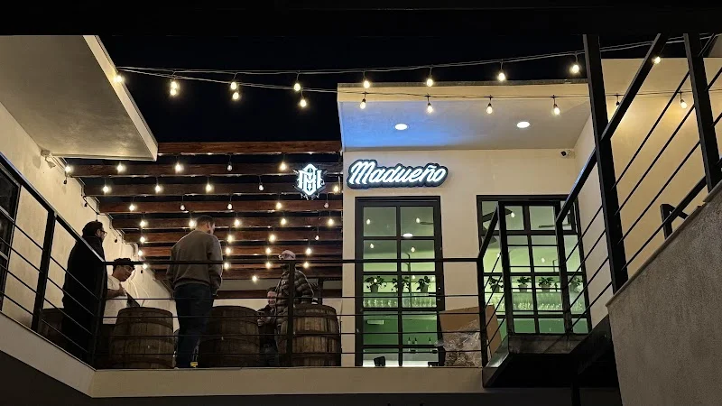 Madueño - Cacho Tasting Room