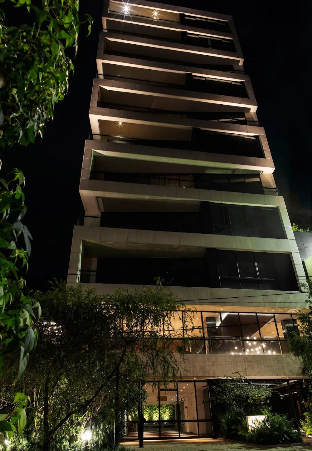 8010 Urban Living- Luxury Home Experience
